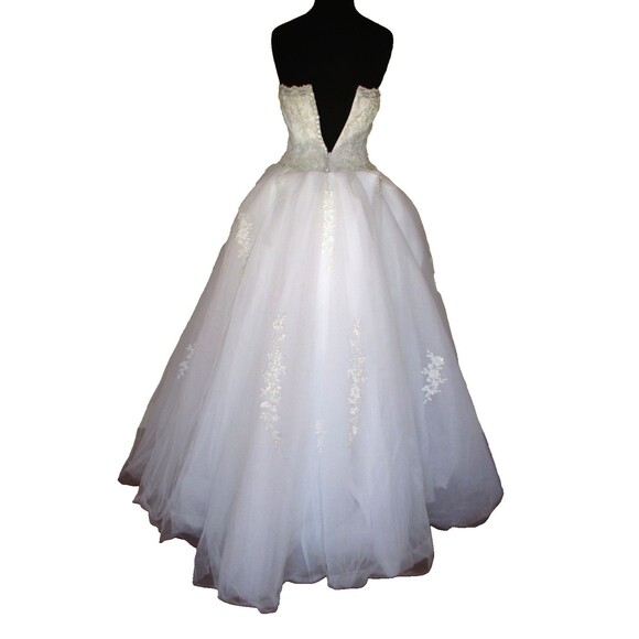 Michaelangelo David's Bridal Wedding Gown Size 2 Beaded Gown T8280 Strapless - Picture 5 of 13